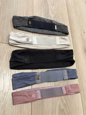 Lululemon Women’s Stretch Headbands - Black, Cream, Blue, Pink, Gray